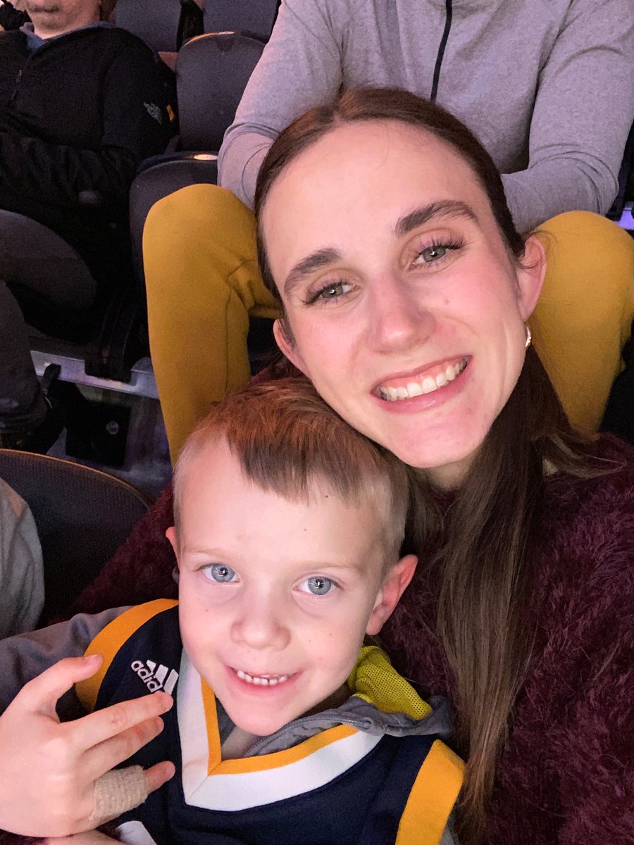 Lauren Faber tweet media