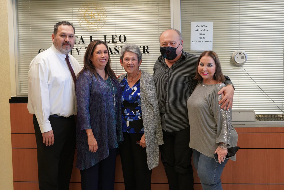 Lita L. Leo tweet media