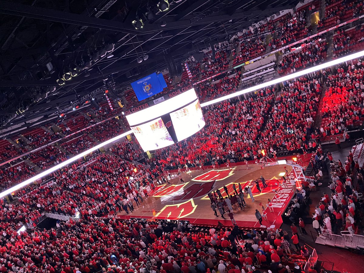 “Loyalty isn’t a choice, it’s genetic!”#OnWisconsin <a href="/BadgerMBB/">Wisconsin Basketball</a>