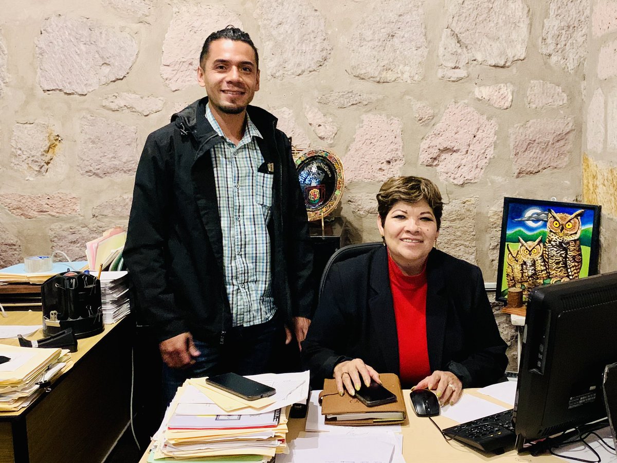 FDCSUMICH's tweet photo. Retomar las actividades en nuestra casa de estudios con toda la actitud es una pasión que tenemos y además nos caracteriza. 👍🏻🦉💯 
#DerechoDeTodos #FDCS #SomosNicolaitas #UMSNH https://t.co/0A9yFqPKnf