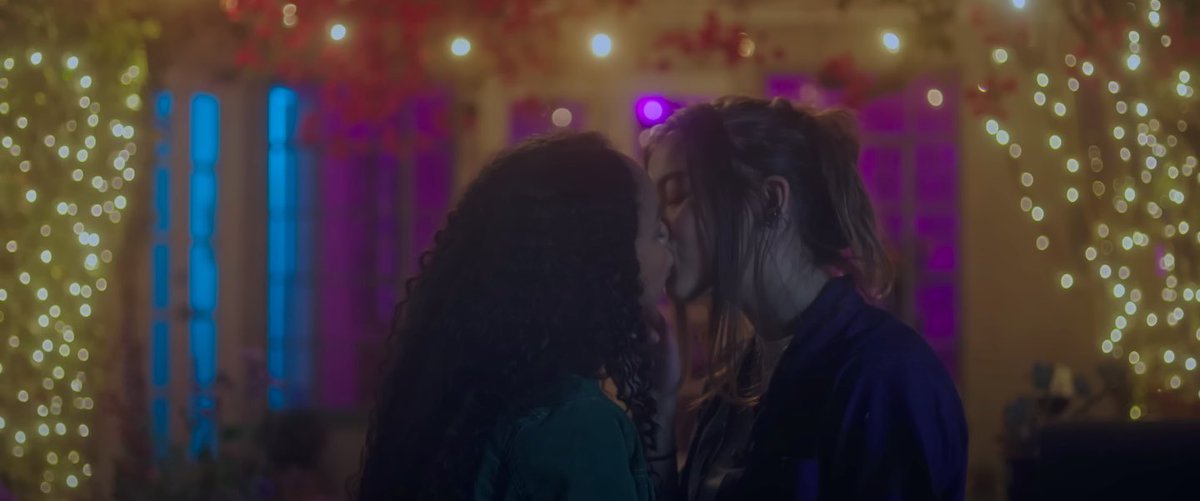 gigi 🍃 tweet media