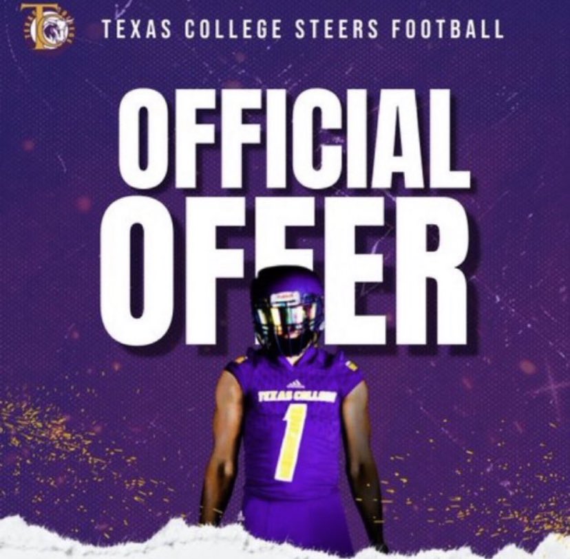 #AGTG blessed to receive my 6th offer from Texas college @_coachcotto @coachanthony46 @Agshall37 @CoachStoker_ @mdbates @KaRonColemanSr