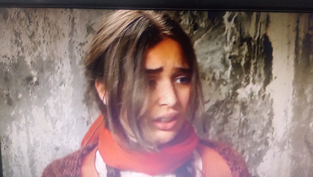 Me secuestraron... Auxilio!! AUXILIO!!
#EsposaJovenEnImagen