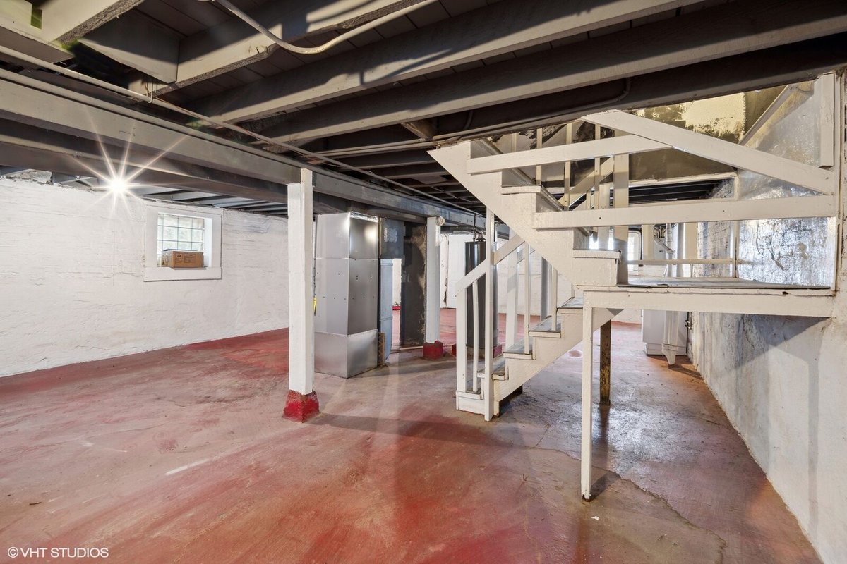 DivineArchSca's tweet photo. Chicago, IL $200,000 4 BED 1 BATH 

Contact for more info:
612-787-2724 (ARCH)
DivineArchSca@gmail.com
MLS: 11689367
https://t.co/nl5yOfpLEG

#entrepreneur
#realestate
#property
#homesforsale
#justlisted
#propertyvalue
#househunting
#coldwellbanker
#forrent
#RentalProperties https://t.co/UGoIyog6R1