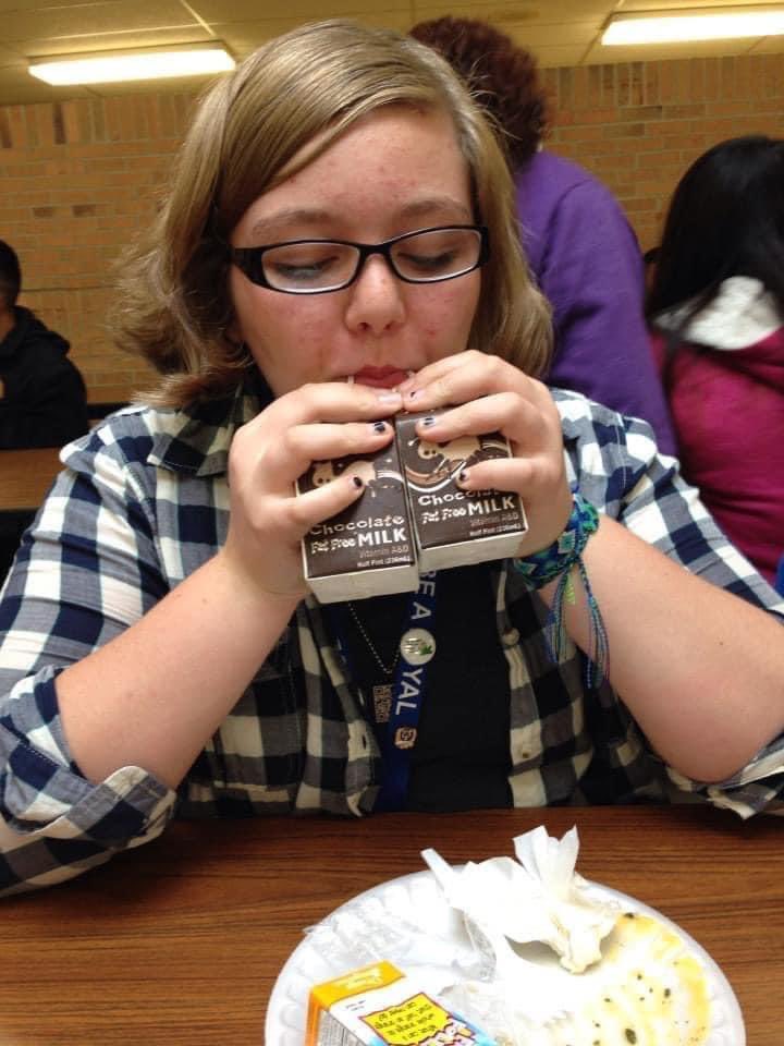 Reecespieces83's tweet photo. I truly am a woman of habit

2014                            2022 https://t.co/Hyc4jWXeNE
