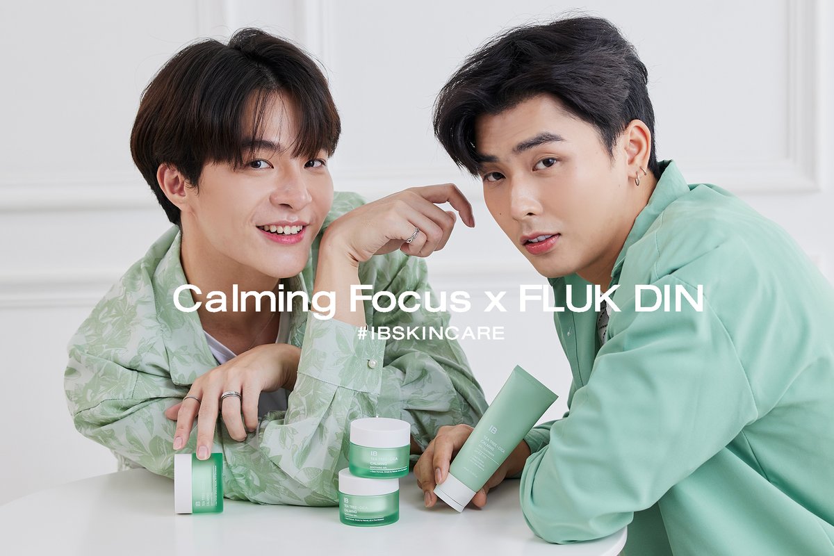 ibskincareth's tweet photo. ไม่ต้อง(แอบ)รอกันอีกต่อไป เพราะวันนี้ ฟลุ๊ก-ดิน จากซีรี่ย์ "แอบจองรัก #thesecretlovetheseries " จะมาบอกเคล็ดลับผิวสุขภาพดีกับ IB Skincare

คลิก >> https://t.co/rQVH2QkfKL

#ibskincare #calmingsolution #teatreexcicacalming #FlukEarth #แอบจองรักเดอะซีรีส์ https://t.co/QhlYEt6uns