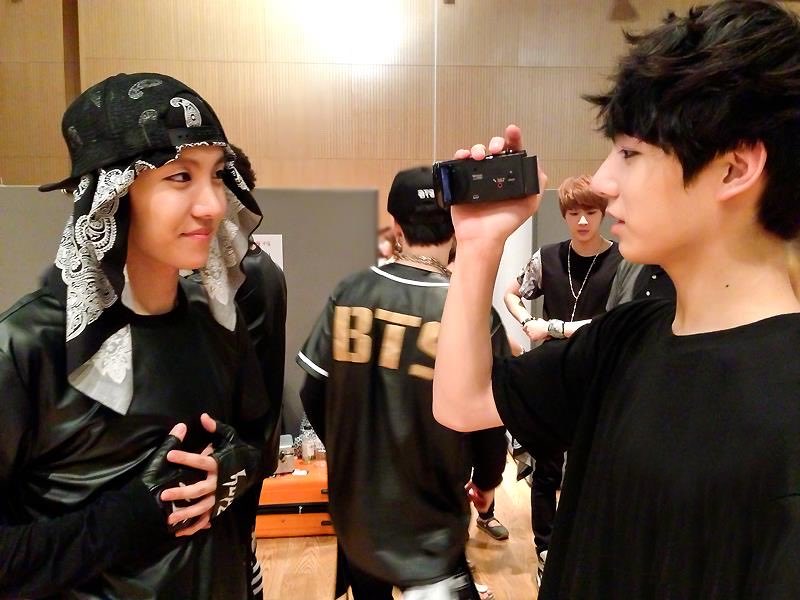 btsoldarchive's tweet photo. https://t.co/kjWJqAOpOl