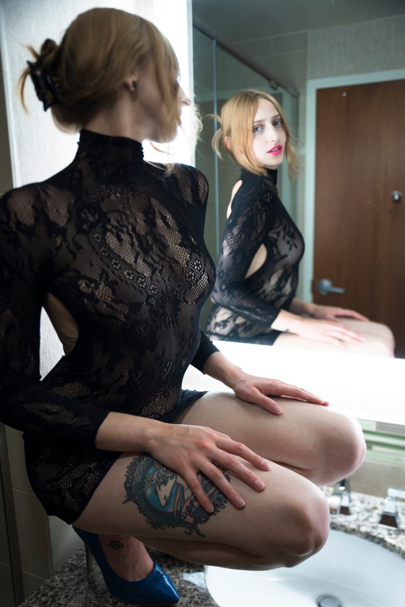 1 pic. MESMERIZE https://t.co/azRXM3s6bd