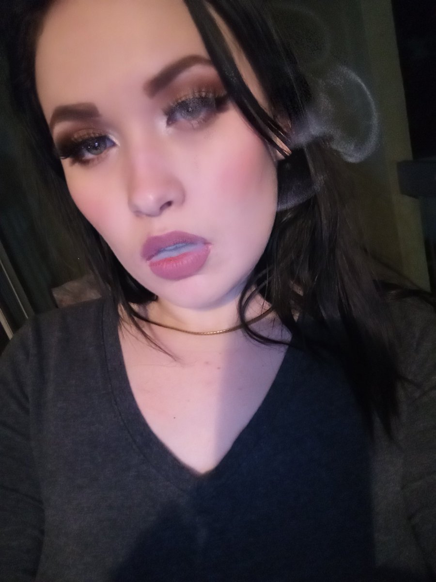Violetathevixen's tweet photo. Fire fire 🔥 https://t.co/uNjVTFYsKq