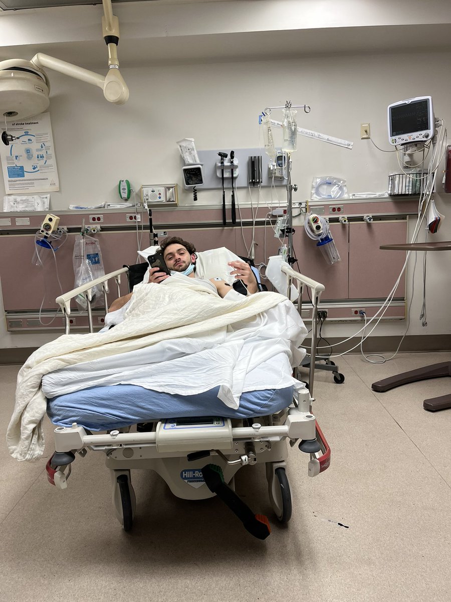 _KillDyll's tweet image. September 17th I overdosed on died for 2.5 minutes, I weighed 130lbs, and I was highly addicted to fentanyl. Second pic is from today 90 days clean, 160lbs, and actually happy to be alive. Man I’m blessed I was able to be revived that day.