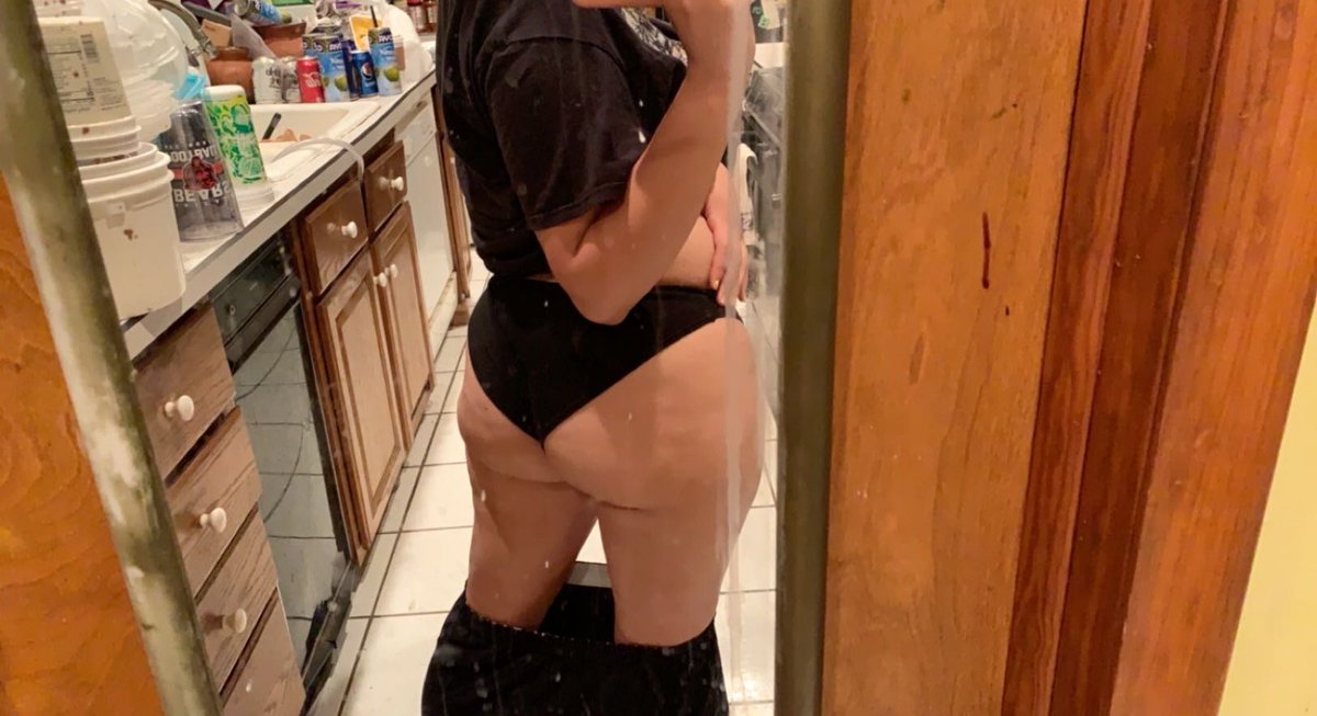 nikithebaddie's tweet photo. DM 4 Menu :) | #nsfw #nudes #nsfw_twt #nsfwaccount ##onlyfans #onlyfansgirl #onlyfansbabe #onlyfansleaked https://t.co/Y1S5A50T0H