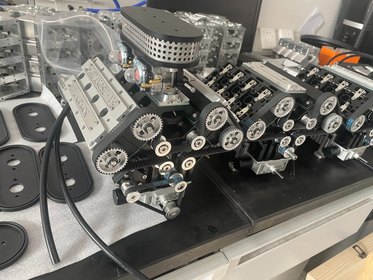 ENGINEDIY1's tweet image. ENJOMOR V8 Is Coming Enginediy.com
bit.ly/3QeAhCx
#enginediy #v8 #enginemodel #enjomorv8 #v8model #gasolineengine #modelengine #engineering