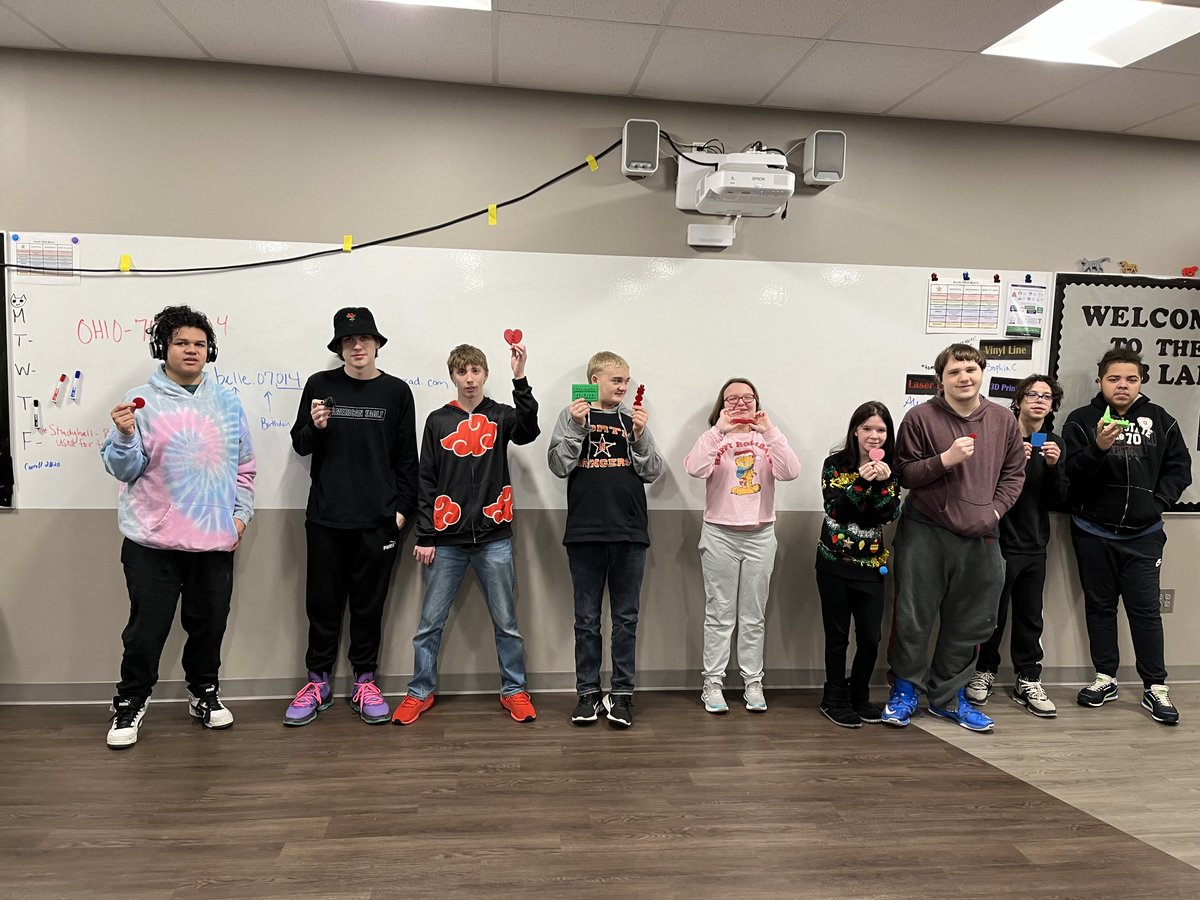 Ms. Comella and Mrs. Cvelbar's students spent the week before break in the Fab Lab learning 3D design and printing. They learned how to use Tinkercad and were able to create their own designs. The students did a wonderful job creating their 3D prints! 🖥️☃️ #WeBelong