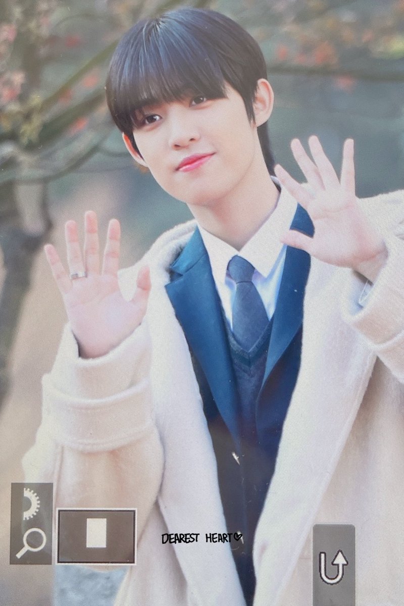 dearestheart37's tweet photo. 230104
#BAE173 #비에이이173 #DOHA #도하 https://t.co/XECJ1qKzmD