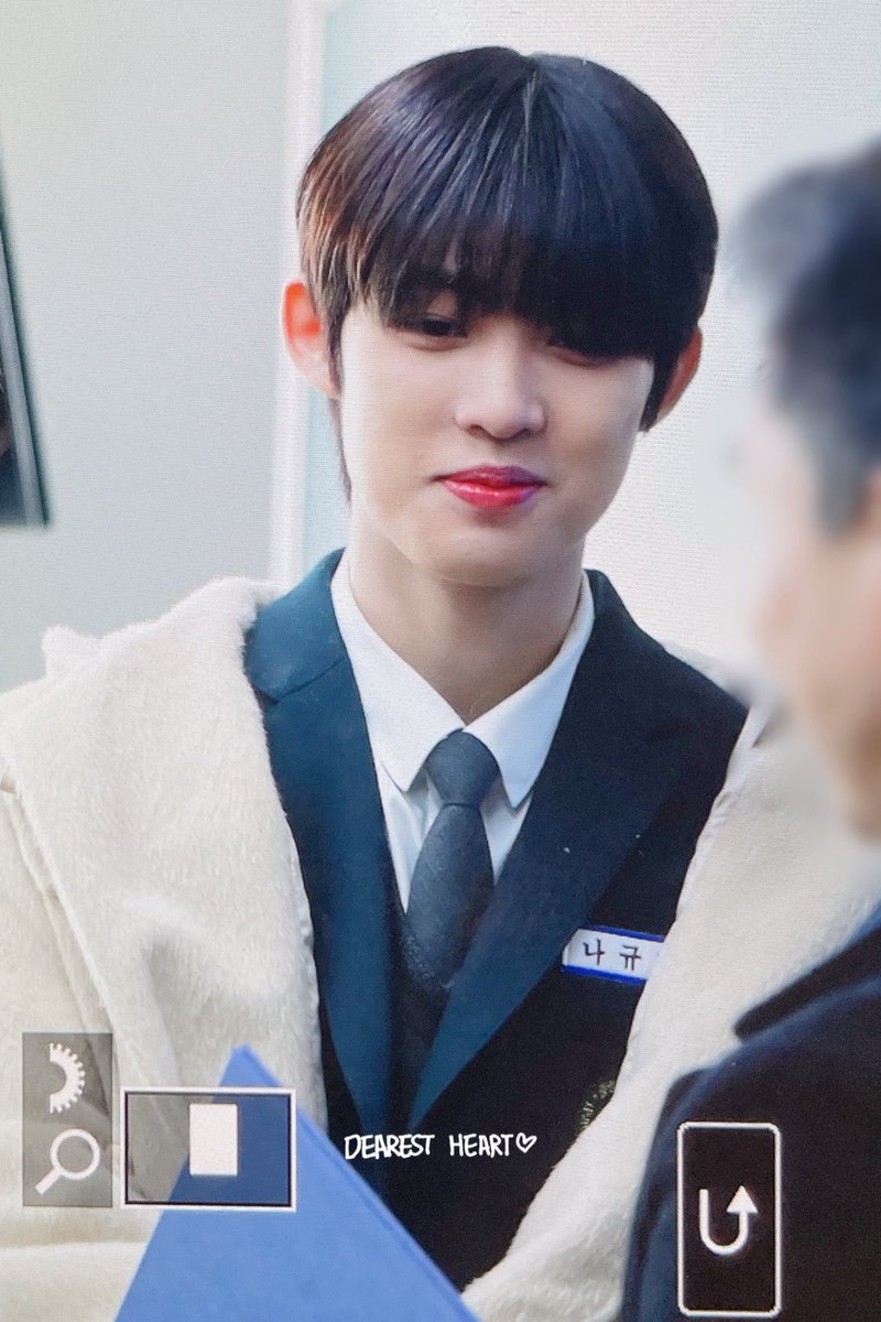 dearestheart37's tweet photo. 230104
졸업축하해🥳
#BAE173 #비에이이173 #DOHA #도하 https://t.co/FWUaEuZFce