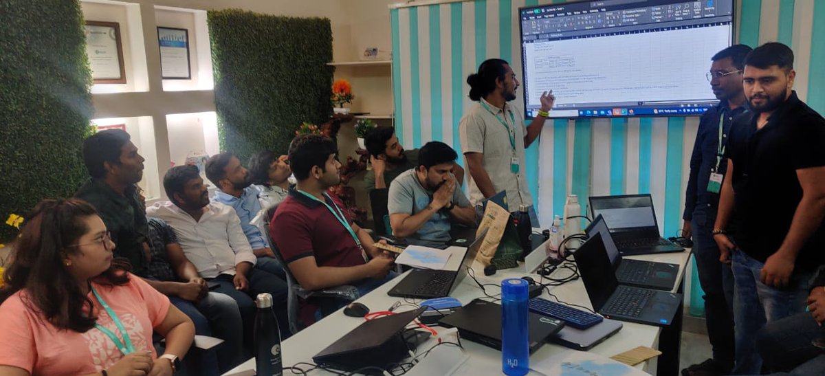 DiscoverDollar's tweet photo. Heard about the Players' Auction in an office? 

Surprisingly, this was the first time most of our team members heard about it too. 

This is the continuation of the Discover Dollar Office Olympics that kicked off in November 2022 with two successful seasons.

#employeeengagement https://t.co/QHQ8tqdhuC