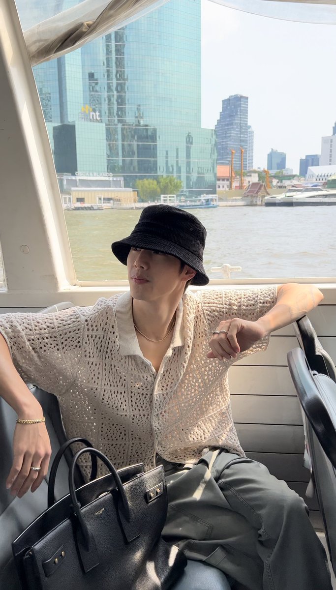 DNAmngmnt's tweet photo. [📸MARK SHOTS]

Till we meet again 🤍
Make sure to take care of yourself, eat your meals and don’t fall sick! 

#MarkTuan #Mark 
#마크 #段宜恩 
@marktuan https://t.co/xTXcaQTAPT