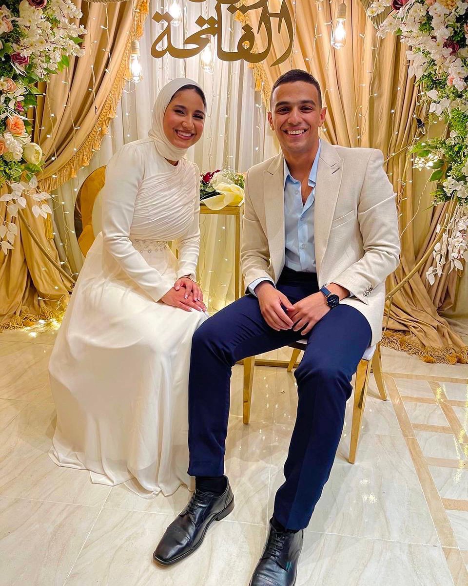 amrossama115's tweet photo. Loving you was never a choice♥️💍 https://t.co/xzNPgbliYp