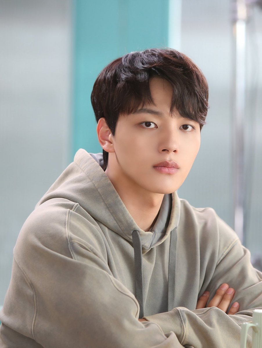 hwayi9oo's tweet photo. Our Chef #EunGyeHoon.... One of my super favorite characters of #YeoJinGoo ❤️❤️❤️
#LinkEatLoveKill https://t.co/BeDlue7ozI