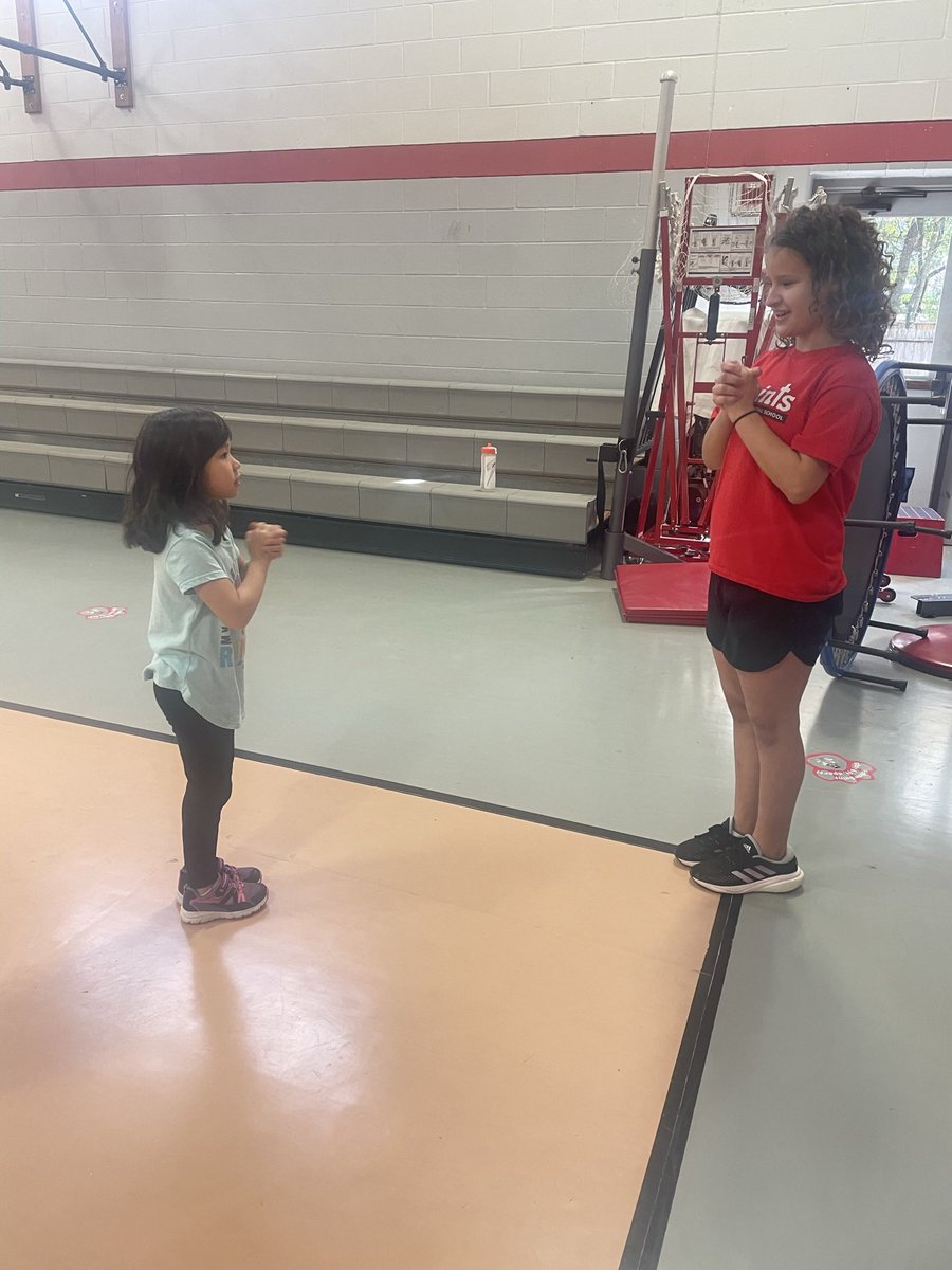 MiniSaintsCoach's tweet photo. Fun filled day! HSES Mini Saint Cheerleaders working hard at Winter Cheer Clinic #welovehses #hsescheer https://t.co/LpmCnQ1e6x