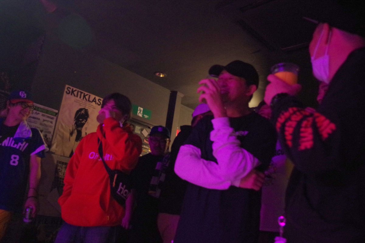 aishukaido's tweet photo. 【届け!!】1月3日 新春昼飲み令和柴崎会@調布柴崎RATHOLE、あれこれ写真その2。その他は→ https://t.co/5qC8AajSk1 #AGEOFKID #RADIOBUG #KokiSasayama #FLYINGGORILLAS #令和柴崎会 https://t.co/VJlQfy0zDw