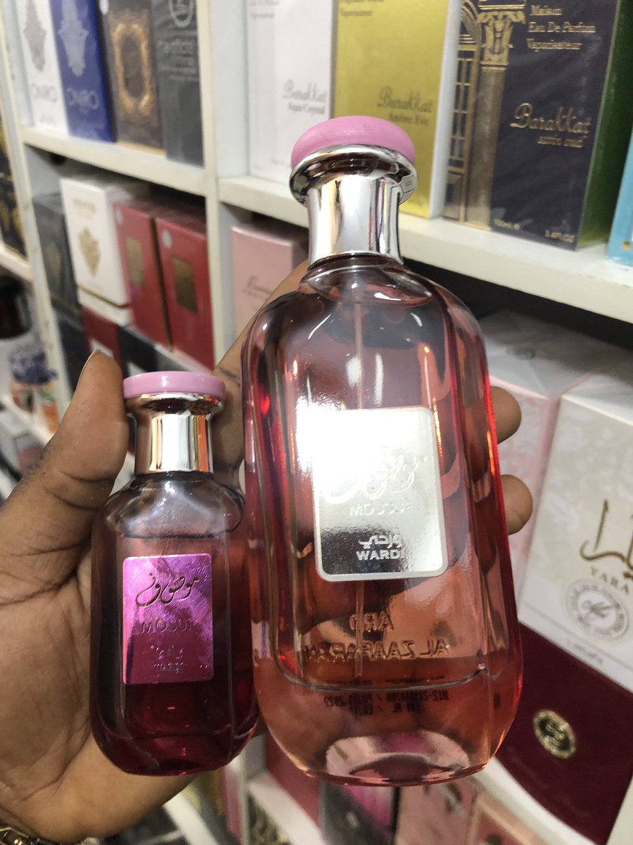 Priscilasstores's tweet photo. Want the best selling mousuf perfumes but you’re on a budget?
You can get the 25mls instead 

25mls:#2500 each.
100mls:#8500(brown&amp;ramadi)
100mls:#9000(pink)

Help RT🙏🏽
@UnclebeeOla @slimsuki_ @_DammyB_ https://t.co/3UCXeC01yH