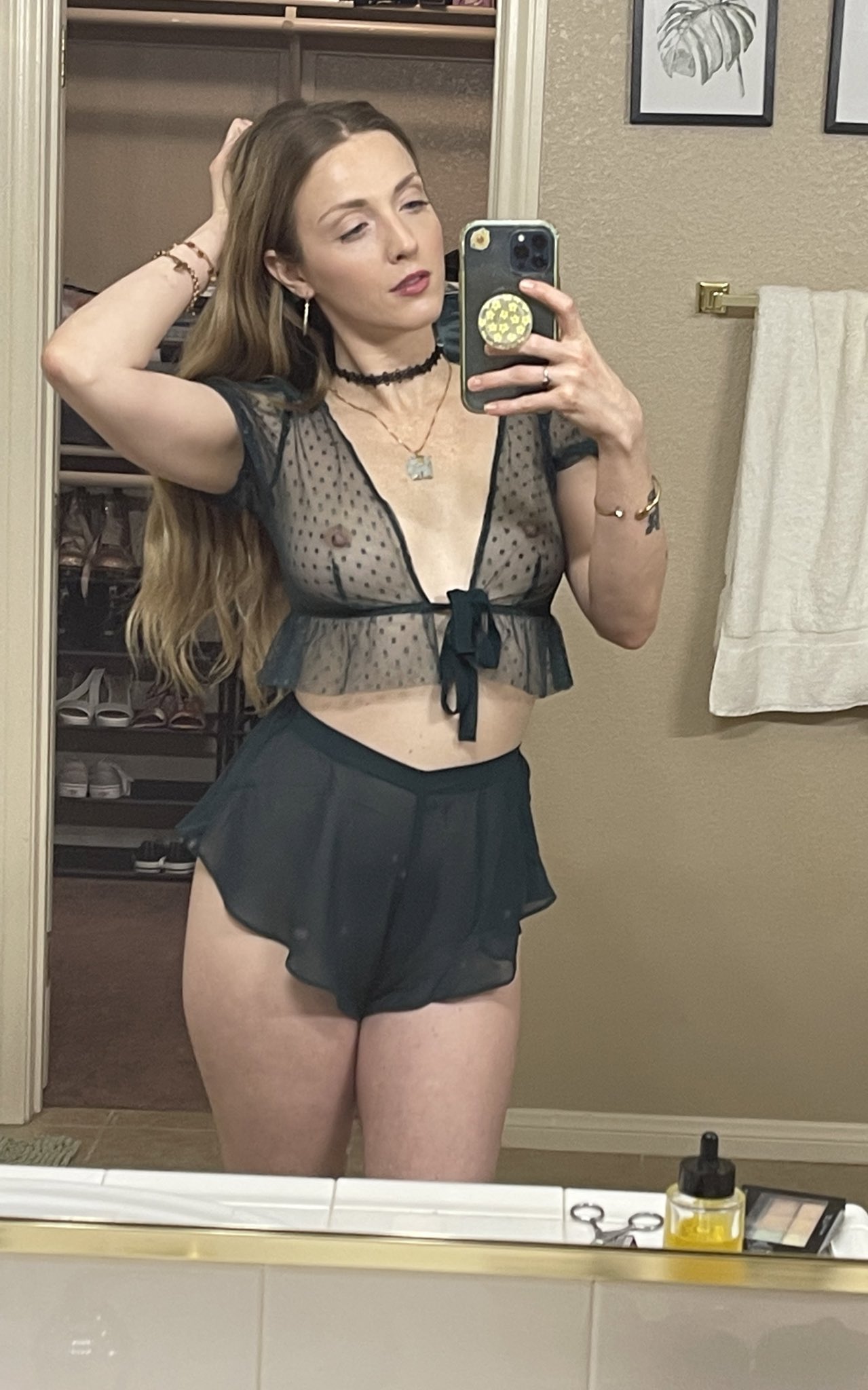 🌿 Karla Kush 🌿 on X: Do you like my new pjs? ☁️🌙😴☁️  t.coGS9H0NkJnT  X