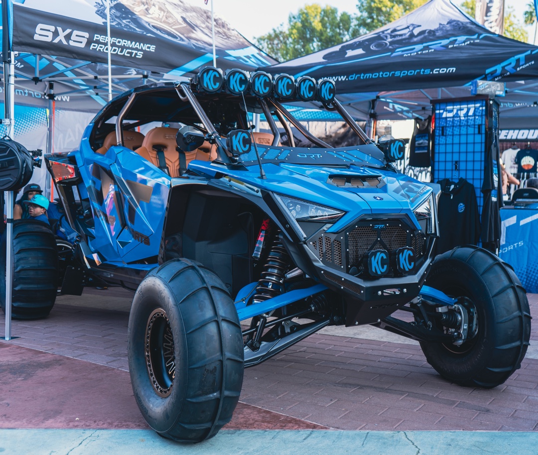 UTVSource's tweet image. This build from #DRTMotorsports is 🔥🔥🔥
———
Shop DRT parts at…
UTVSource.com
———
#utvsource #utv #utvlife #sxs #sxslife #rzr #polaris #polarisrzr #adventure #action #sports #toptags #actionsports