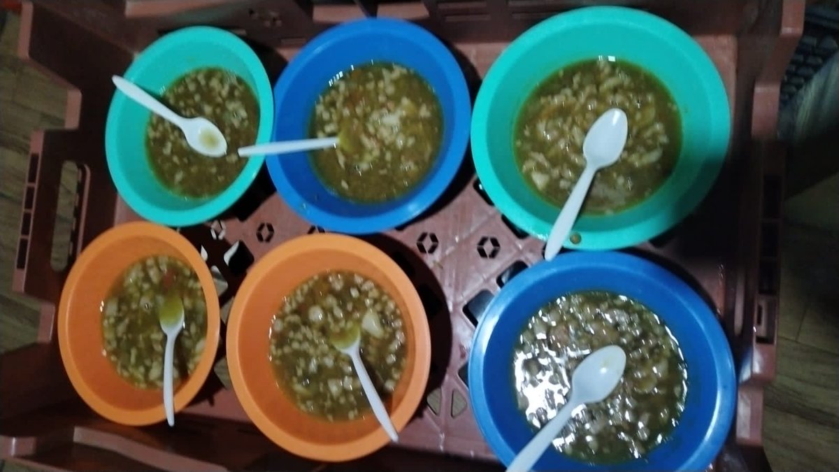 abrazandosonri1's tweet photo. Hoy una cena rica lentejas con tocino y verdura,pan, tostadas,agua de Jamaica el alimento compartido como familia muy contentos y les gustó que repitieron @wzuloag @SEDESSON @AlfonsoDurazo @gobiernosonora @jose_e_orozco_a @dinorahvegao @LR_RodriguezT @SandraRamosOro1 https://t.co/57WIffNHRq