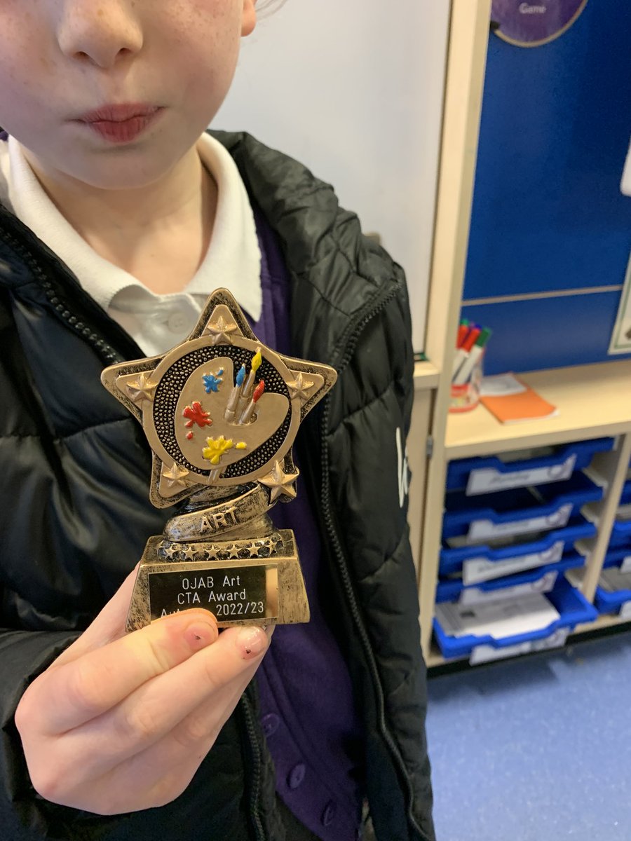 We just had to share Ava’s achievements in Art as she wasn’t there to collect her award but here it is! Curriculum talent star! Well done Ava! #artaward