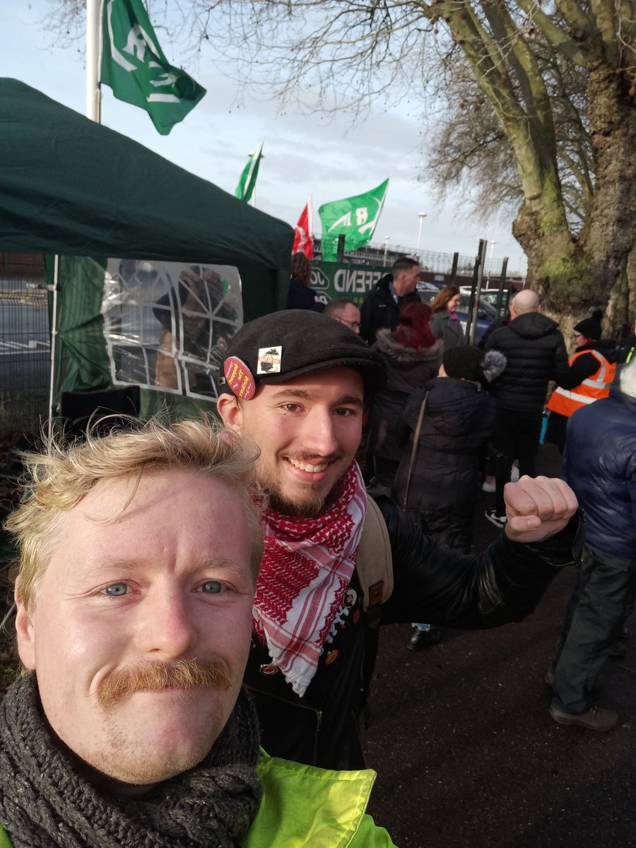 DannyStevenson4's tweet image. 🪧I just joined the @strike_map #visitapicket loyalty card scheme.

❤️ Support your local strikes and win free prizes.

📲Sign up to here: bit.ly/visitapicketlo…

#strikemap