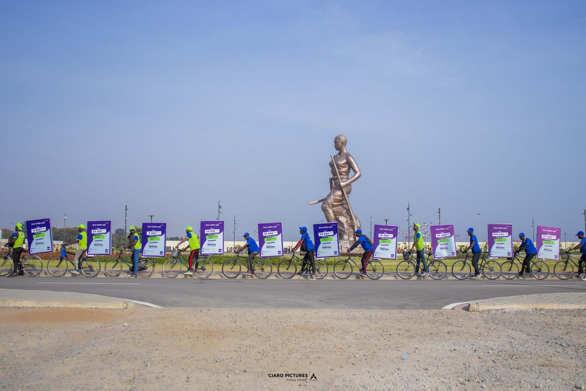 celtiisbj's tweet photo. Famille #Celtiis, pour cette nouvelle année😍 nous sillonnons les grandes artères du Cotonou et environs, pour être encore plus proche de vous.

👉Dans quelle ville souhaiteriez-vous, nous voir ?

#BienvenueChezVous 
#1erOpérateurGlobal
#wasexo https://t.co/orvktgmmxr