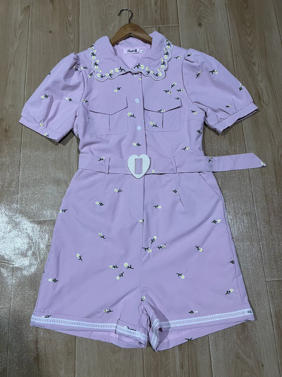 Emply_u's tweet photo. น่ารักมาก ไซต์L ส่งต่อ390฿ รส.📮
#จั๊มสูท #ส่งต่อเสื้อผ้า #ส่งต่อเสื้อผ้ามือสอง #ส่งต่อเสื้อผ้ามือสองสภาพดี #ส่งต่อกระโปรง  #ส่งต่อเสื้อผ้ามือ2  #เสื้อผ้ามือสองราคาถูก #งานป้ายมือสอง https://t.co/gM3iKyv8ZC