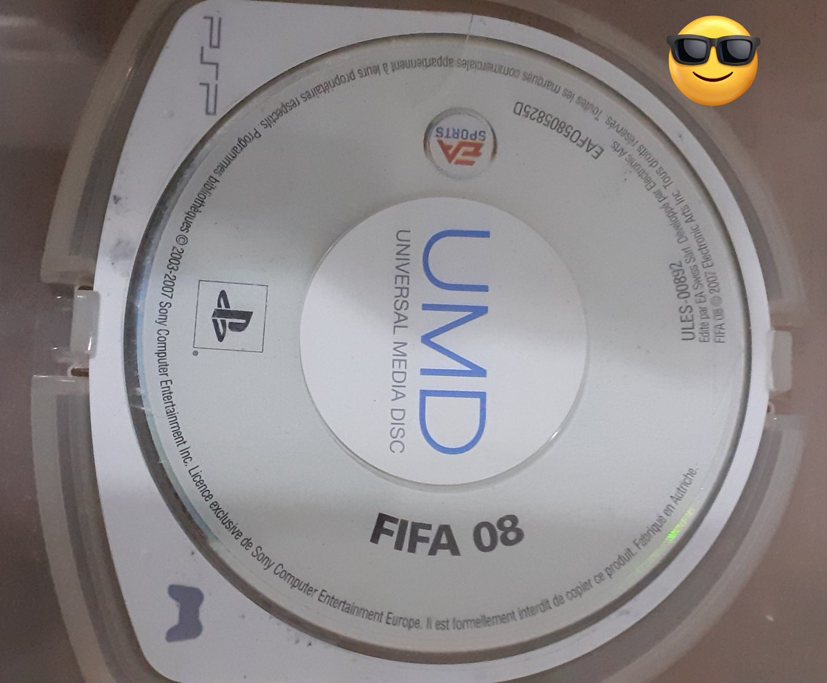 MATABARA_9's tweet photo. Je retrouve une vielle connaissance
Fifa 08 sur PSP
La belle époque ✌🏾😂😂
@EASPORTSFIFA
@EASPORTS
@EA_FIFA_France
@FranckRibery
@10Ronaldinho
#fifa08 https://t.co/s9hSi0KHVA