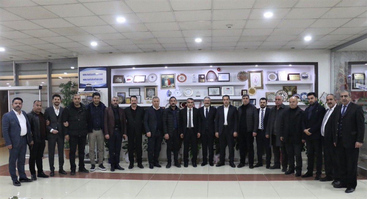 Yönetim Kurulu Başkanımız Sn. Memet Aslan ile Yönetim Kurulu Üyelerimiz; Van Ticaret ve Sanayi Odası (Van TSO) Yönetim Kurulu Başkanı Sn. Necdet Takva ve Yönetim Kurulu Üyelerine hayırlı olsun ziyaretinde bulundular.
<a href="/memetaslanOSB/">Memet Aslan</a> <a href="/NecdetTakva/">Necdet Takva</a> <a href="/vantsokurumsal/">Van Ticaret ve Sanayi Odası</a>