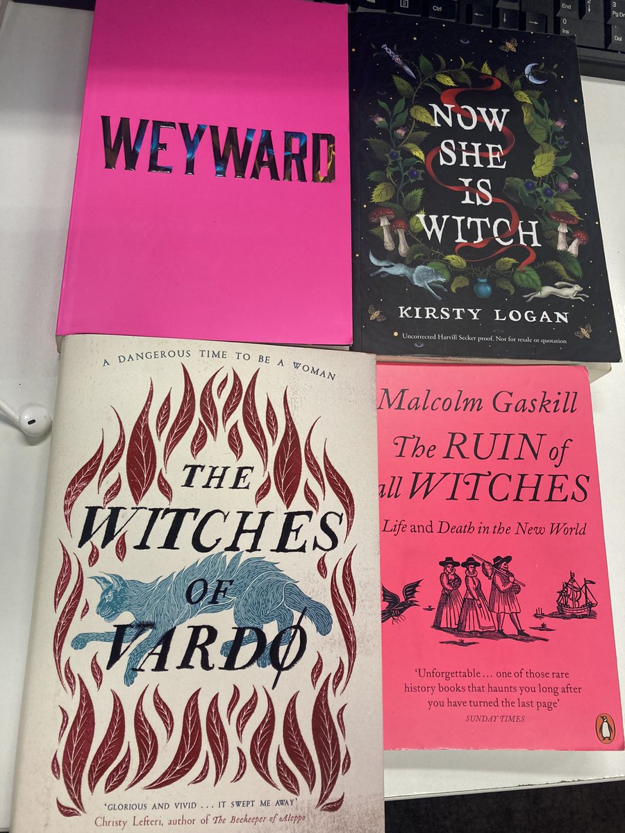 SamiraAhmedUK's tweet photo. My excellent midwinter reading bears dark fruit tonight: am talking witch-lit fact and fantasy on @bbcfrontrow with Kirsty Logan and Emilia Hart. 715pm R4 https://t.co/w5iMp5TEuC