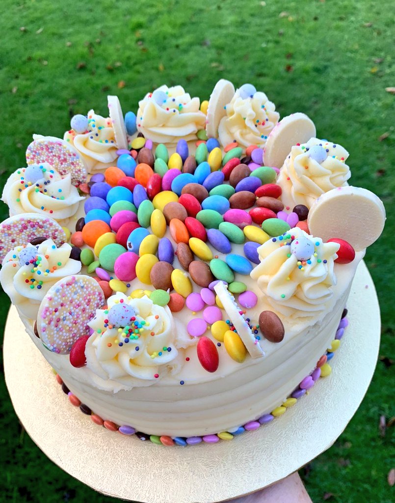 Helen's Cakes (@helenscakes4) on Twitter photo 