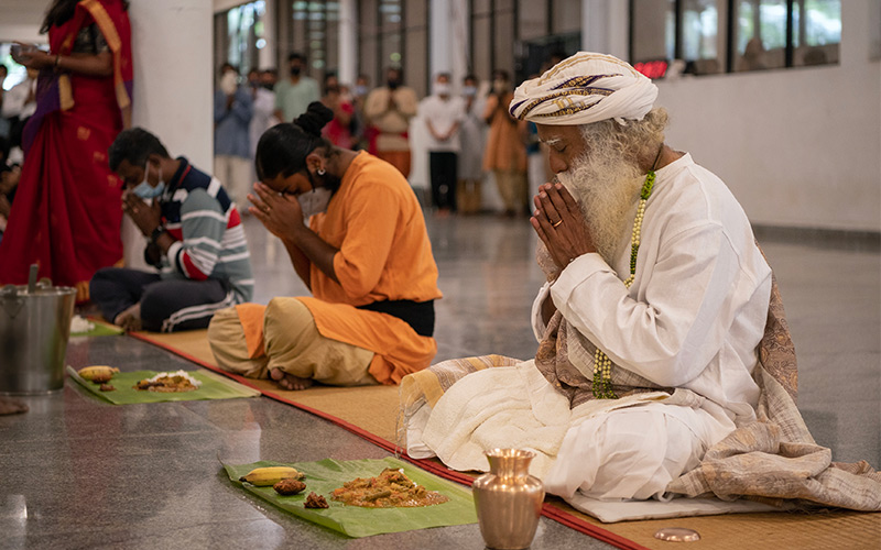 Sadhguru tweet media