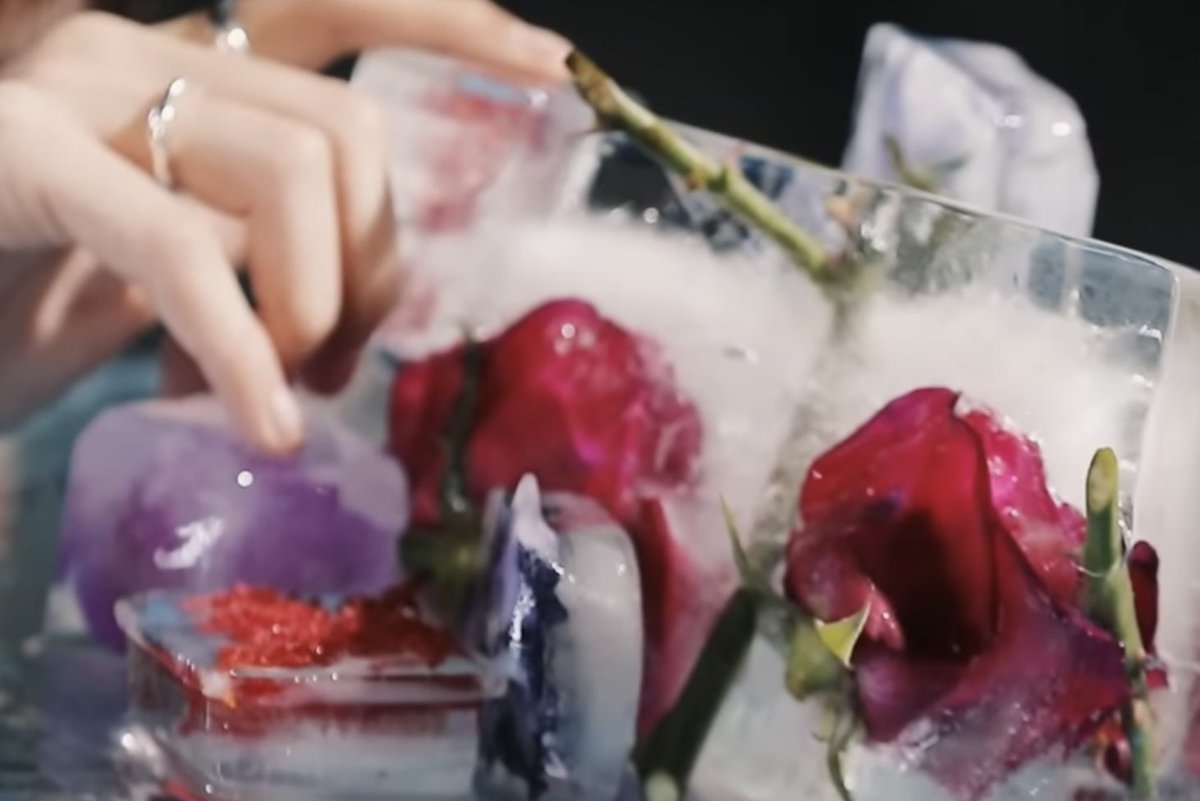 이민혁 손가락 왜 이렇게 이쁨...