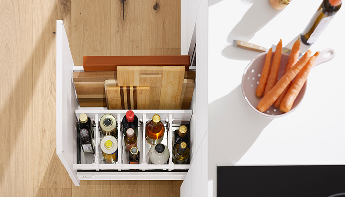 Kitchen storage: The latest innovations for a super-organised space 👉 ow.ly/RtEC50M9jAY
#kbb #retail 

@blumuk @BLANCO_UK @HafeleUK @IPS_Pronorm @TKCTrade @Daval_Furniture @Masterclasskitc @rotpunktuk