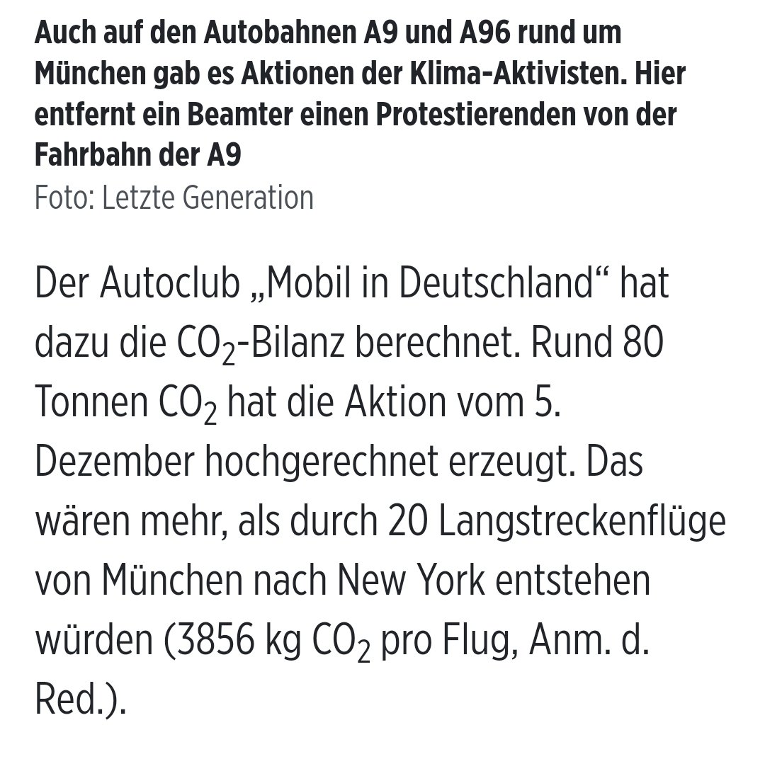 Lucky Chris tweet media