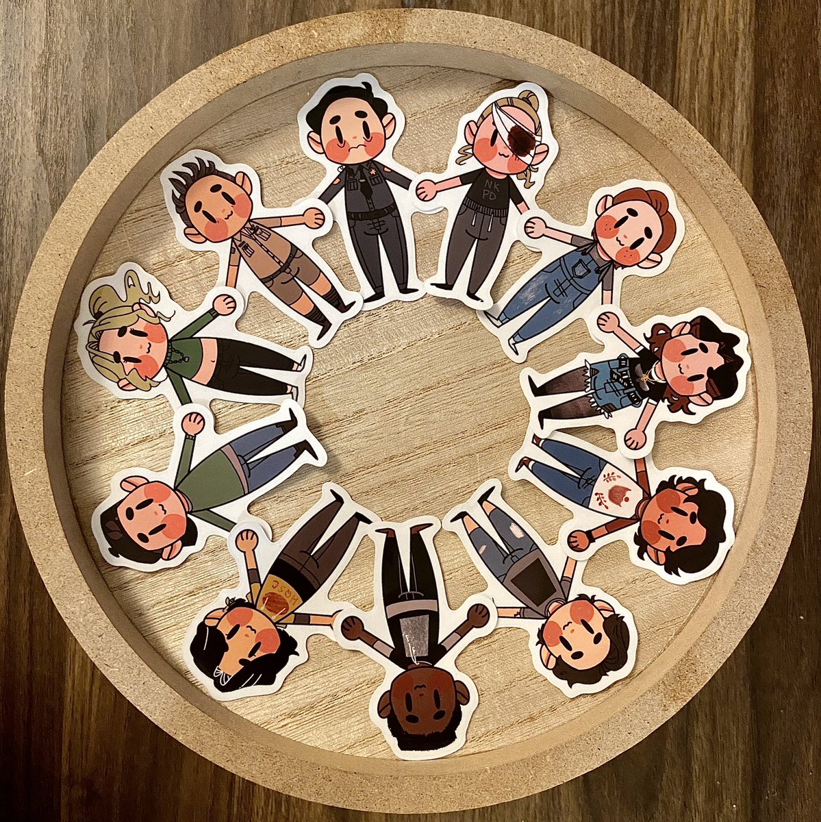 totallyhinged's tweet photo. They’re here! They’re clear! They hold hands! Check them out on my shop! ✨
https://t.co/dvi7C7YoI9
.
.
.
#thequarry #thequarrygame #travishackett #laurakearney #maxbrinly #dylanlenivy #jacobcustos #chrishackett #ryanerzahler #nickfurcillo #abigailblyg #kaitlynka #emmamountebank https://t.co/jCMrwaJuEQ