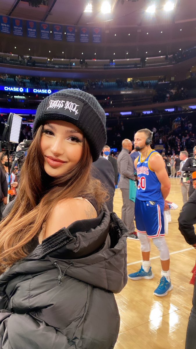 SimthLinder's tweet image. 💎💎✌✌