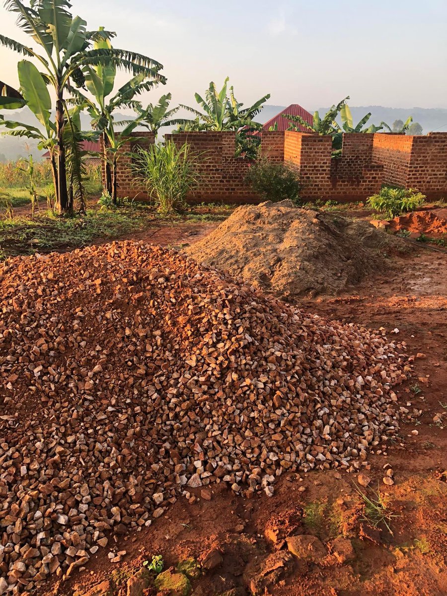 We want to thank for the year 2022 and it’s accomplishments and we welcome 2023 with hope, faith and gratitude.

Thank you everyone who supported our efforts to put in place permanent class rooms for our school project in 2022!