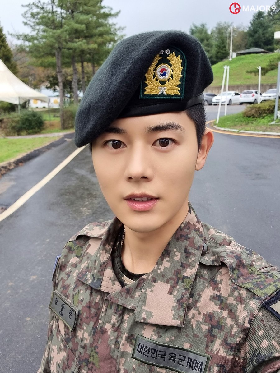 Official_KDJ's tweet photo. 2023년 첫 번째 수요일
𝐁𝐚𝐜𝐤 𝐓𝐨 𝐓𝐡𝐞 𝐃𝐨𝐧𝐠 𝐉𝐮𝐧🌟
⠀
김동준 배우가 
곧 우리들 곁으로 돌아옵니다🎉
🎇Coming Soon🎇
⠀⠀
𝐖𝐞𝐝𝐧𝐞𝐬𝐝𝐚𝐲'𝐬
𝐁𝐚𝐜𝐤 𝐓𝐨 𝐓𝐡𝐞 𝐃𝐨𝐧𝐠 𝐉𝐮𝐧. 📷

#김동준 #KIMDONGJUN #金桐俊
#キムドンジュン #คิมดงจุน
#백투더동준 #ComingSoon https://t.co/A7px7DXntN