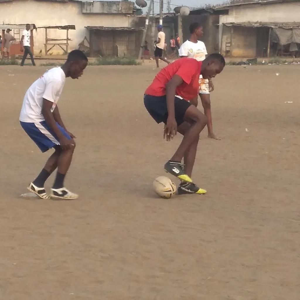 CotedivoireR's tweet photo. 03/01/23: Séance d'entraînement à Abidjan
#EuroRugbyLeague
#IntRL #Mearl https://t.co/ealDbVxgYA
