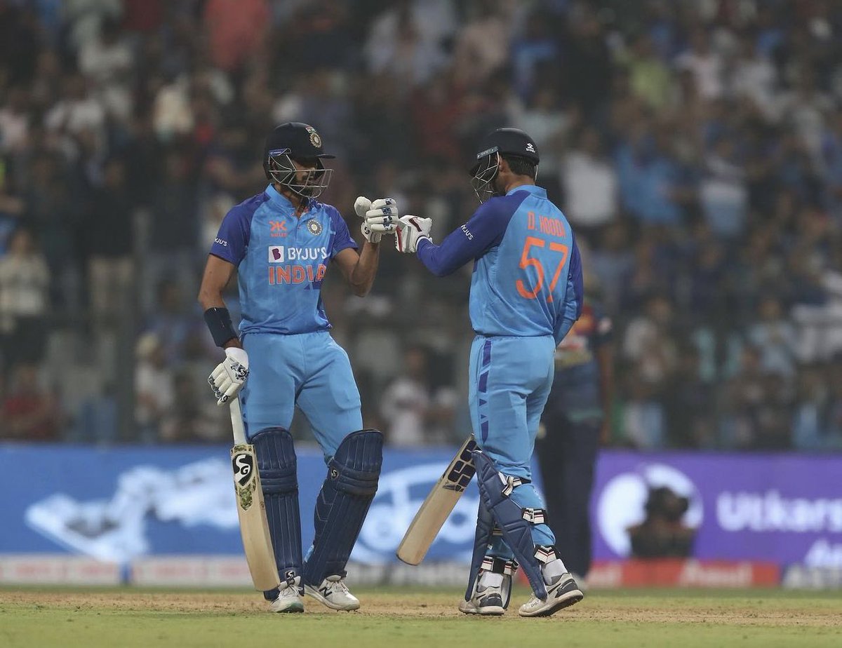 akshar2026's tweet image. This is what it is 😊🇮🇳
#goodstart