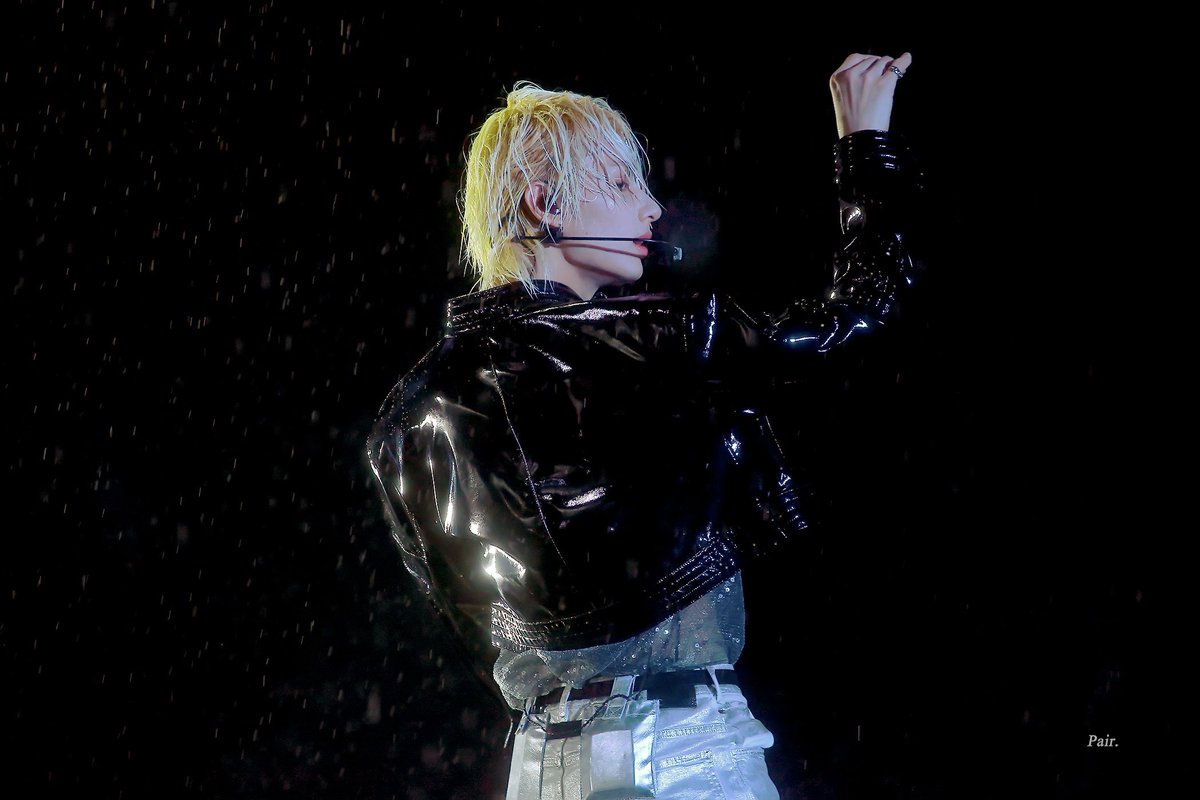 221228

#세븐틴   #SEVENTEEN   #준 #JUN #문준휘 #文俊辉