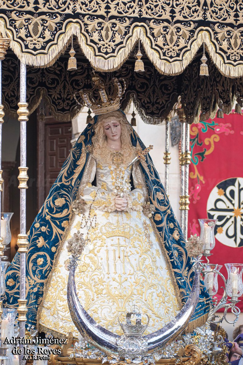 AJRFotos1's tweet photo. Magna Antequera | Paz
¡Reportaje completo en este enlace!👇🏻
https://t.co/8JYPK4BrzM
#cofradíasmlg #magnaatq https://t.co/7pIMEyGUVL