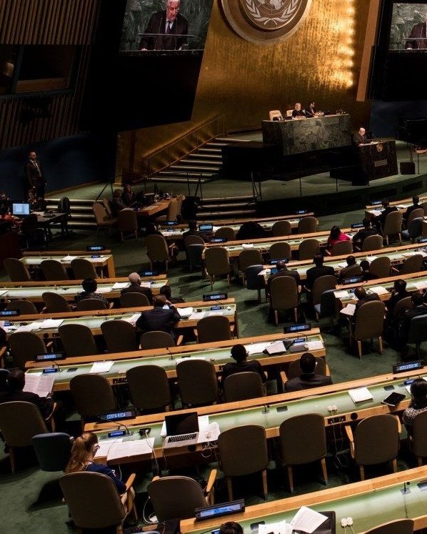 —back to routine 📗📝☕⌚📰